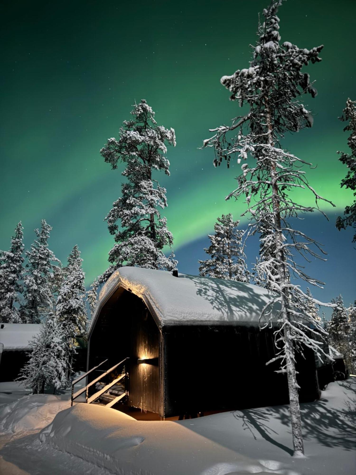 Aurora Queen Resort Igloos 萨利色尔卡 外观 照片